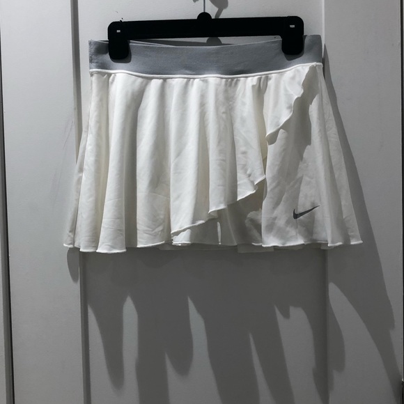 Nike Dresses & Skirts - Nike Dri-fit Tennis Skirt